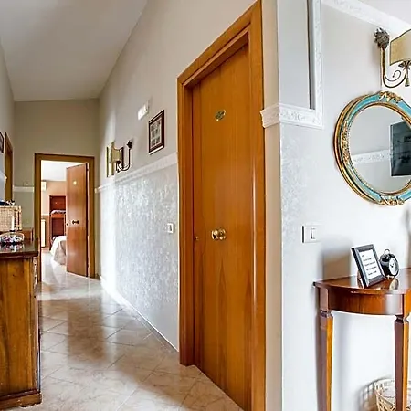 Vesta Hotel Vieste