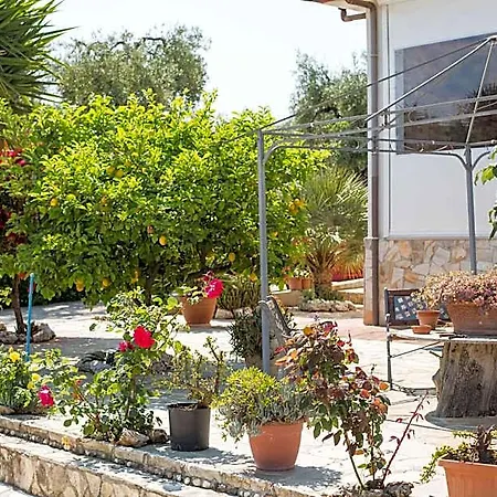 Vesta Hotel