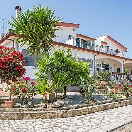 Vesta * Vieste